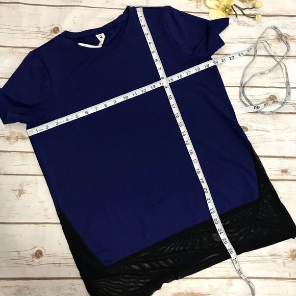 Fabletics Valencia Short-Sleeve Tee Top Blue Black Size Medium - Picture 6 of 9